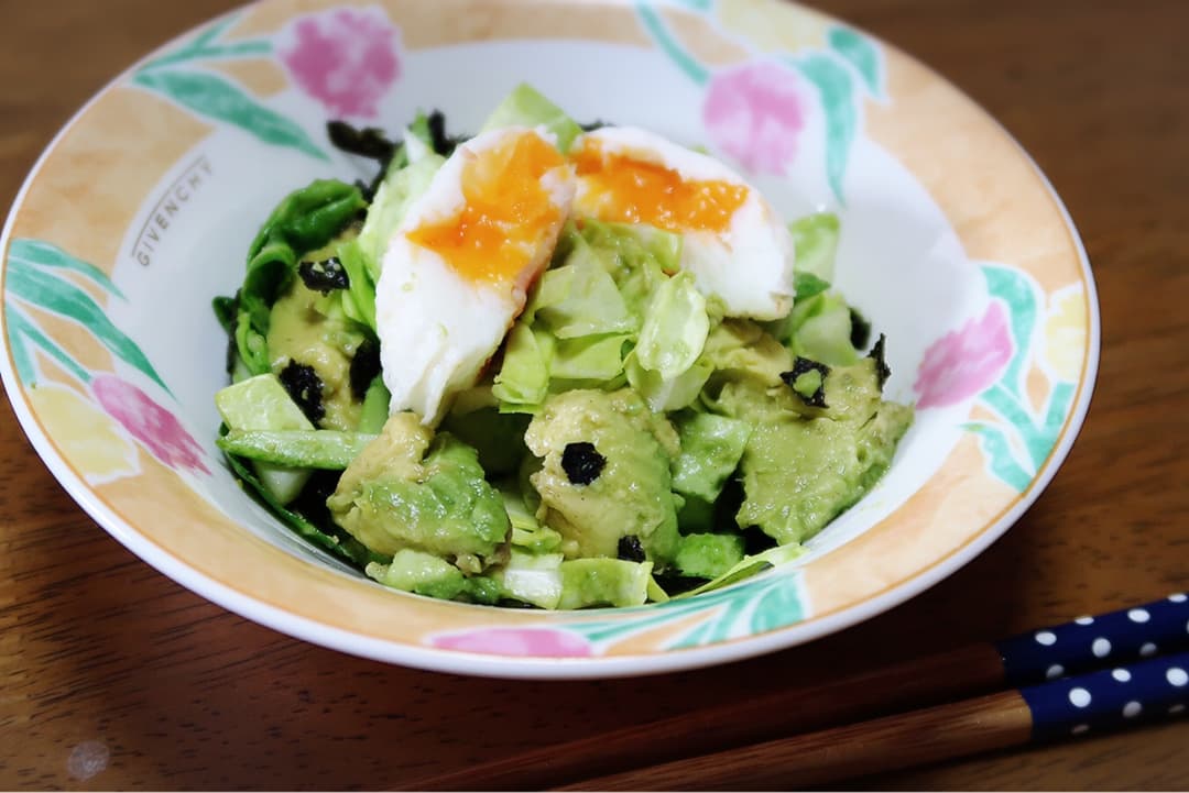 アボカドのチョレギサラダの完成写真