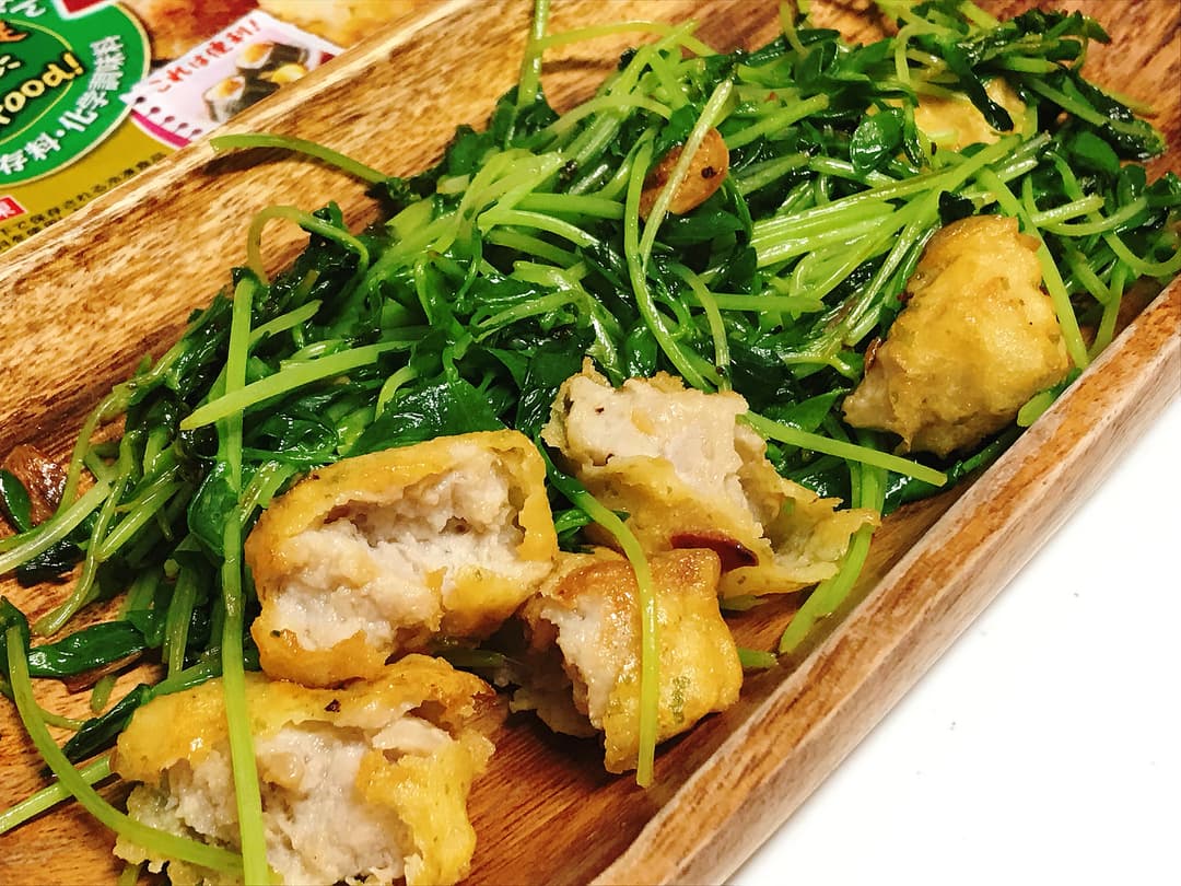 豚から豆苗炒めの完成写真
