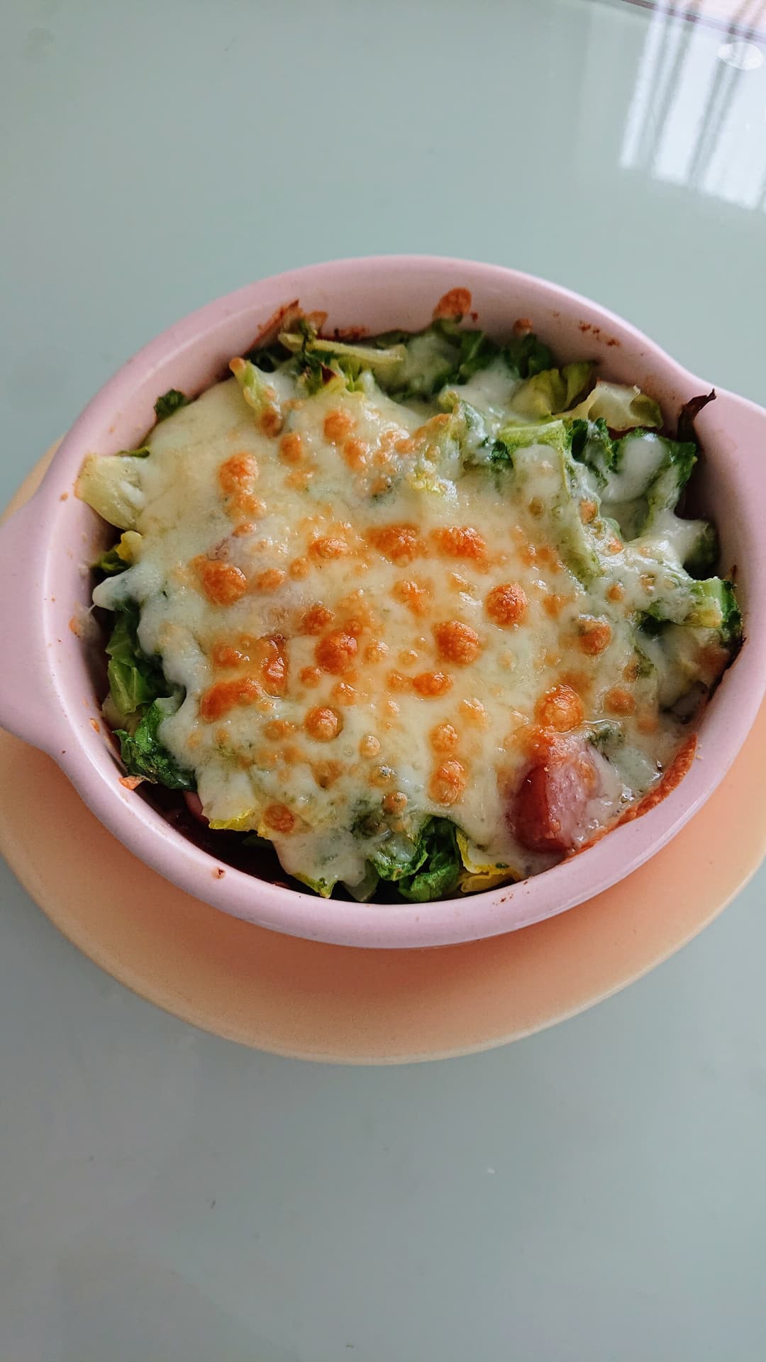 彩り野菜のピラフのトマトグラタンの完成写真
