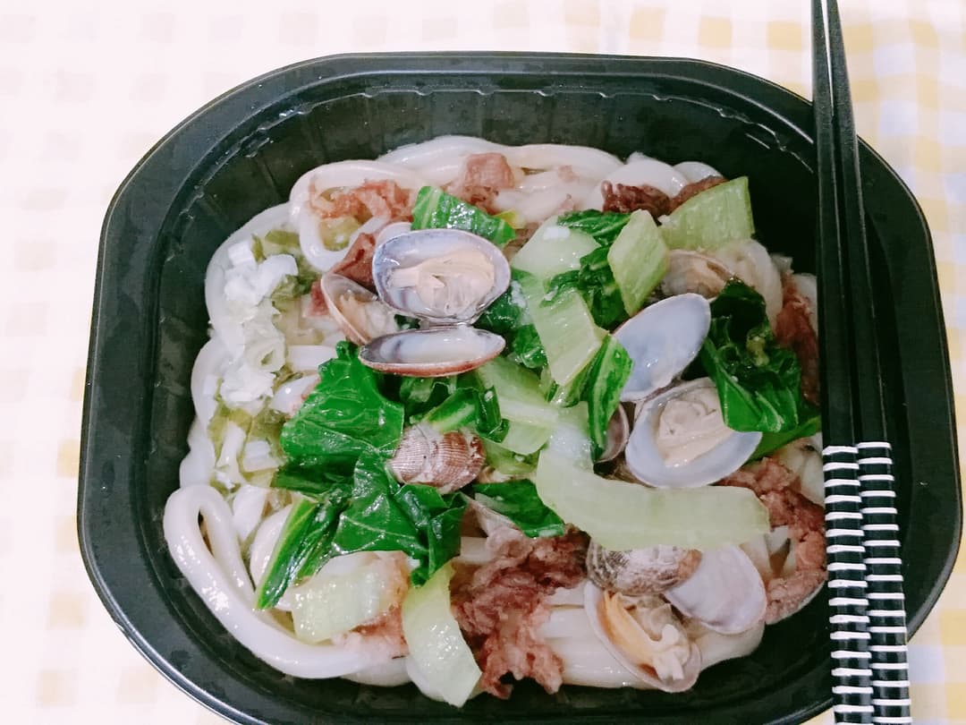 アサリの酒蒸し肉うどんの完成写真
