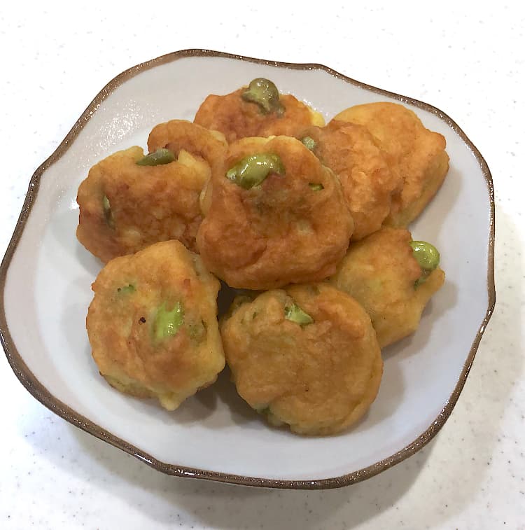 そら豆のはんぺんナゲットの完成写真