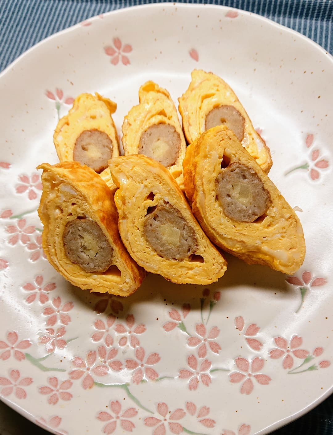 ハンバーグロール巻き玉子焼きの完成写真
