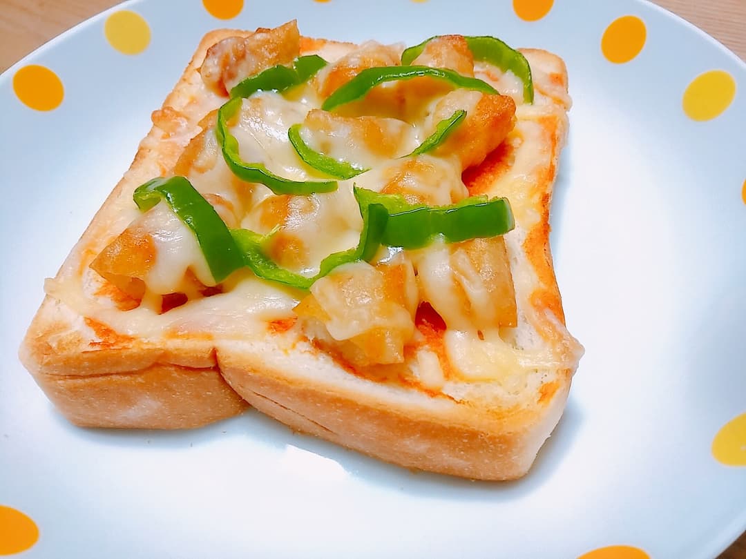 ピザ風まんまるポテトのトーストの完成写真