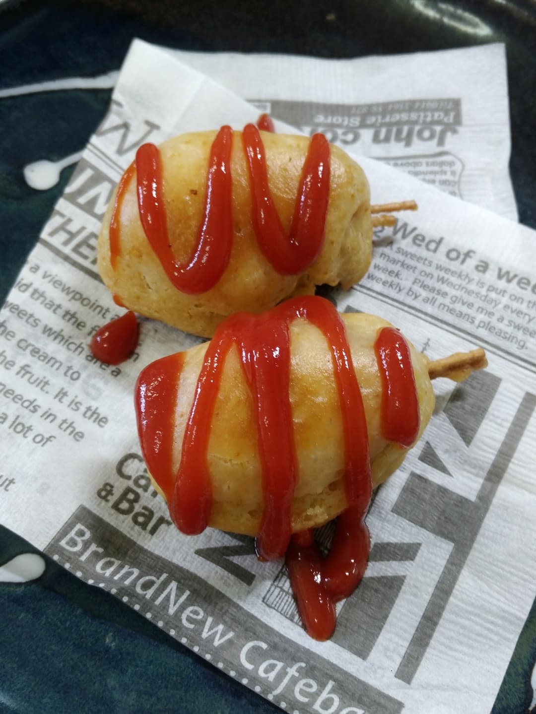 ハンバーグロールでアメリカンドッグの完成写真