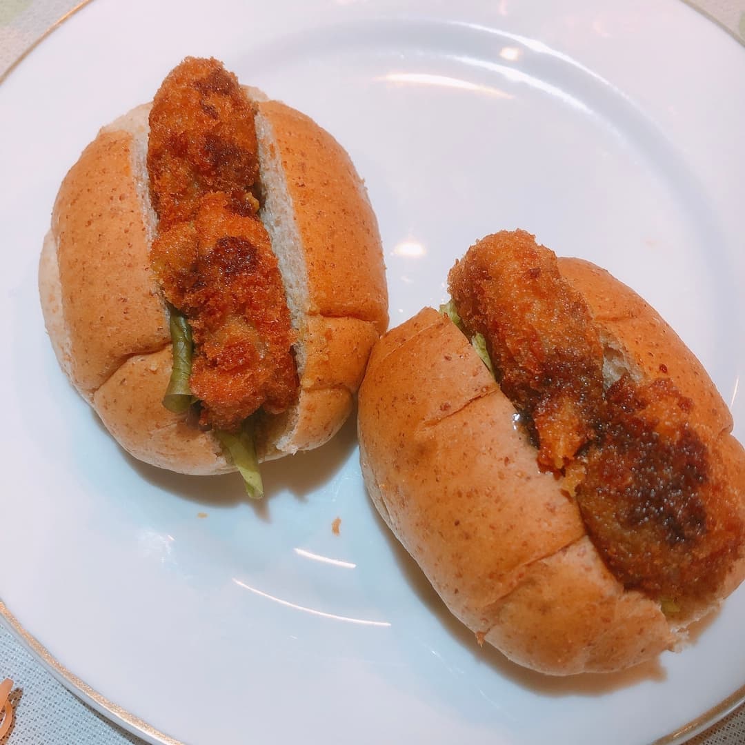 カレーコロッケパンの完成写真