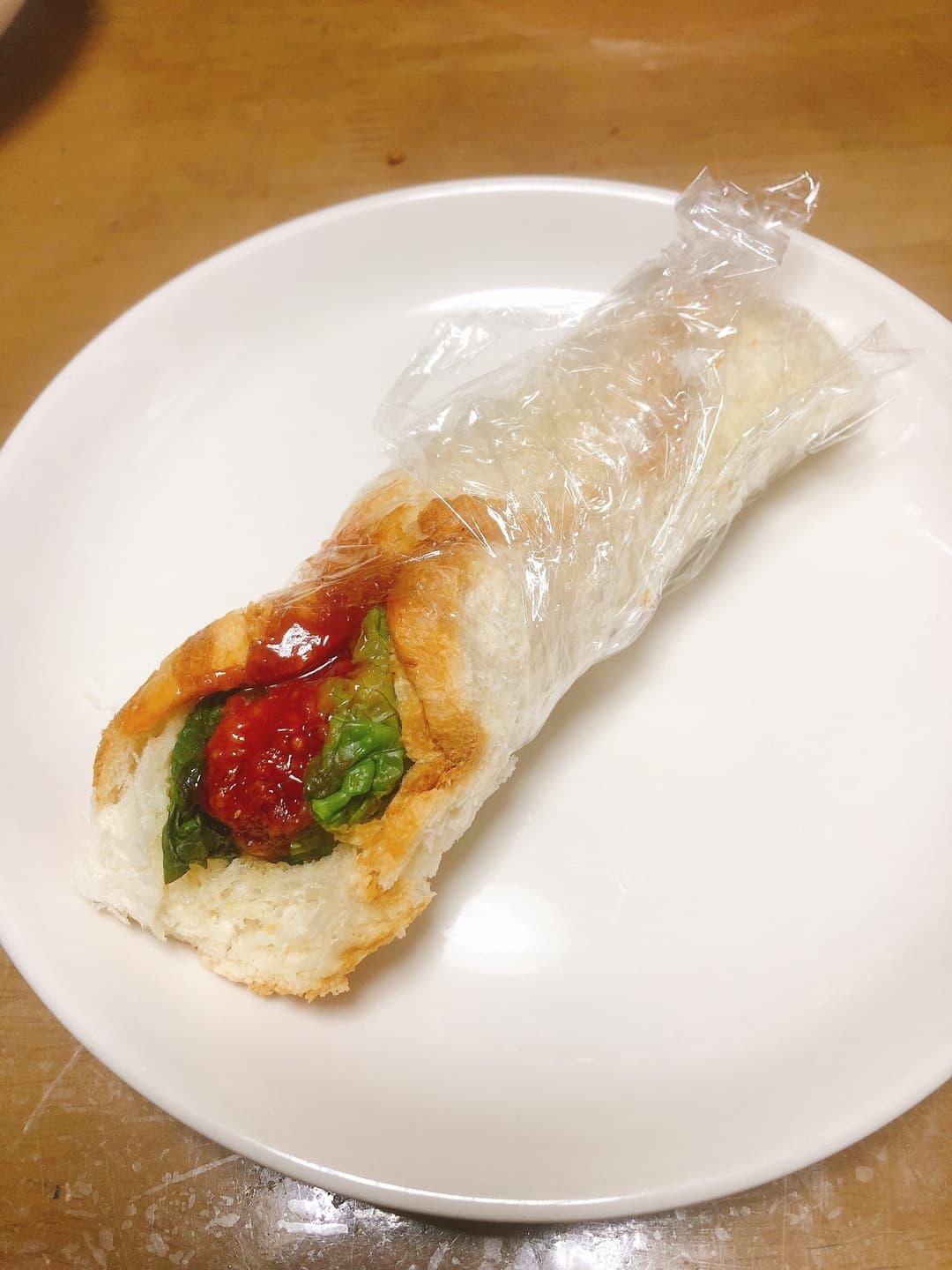 旨辛チキンラップサンドの完成写真