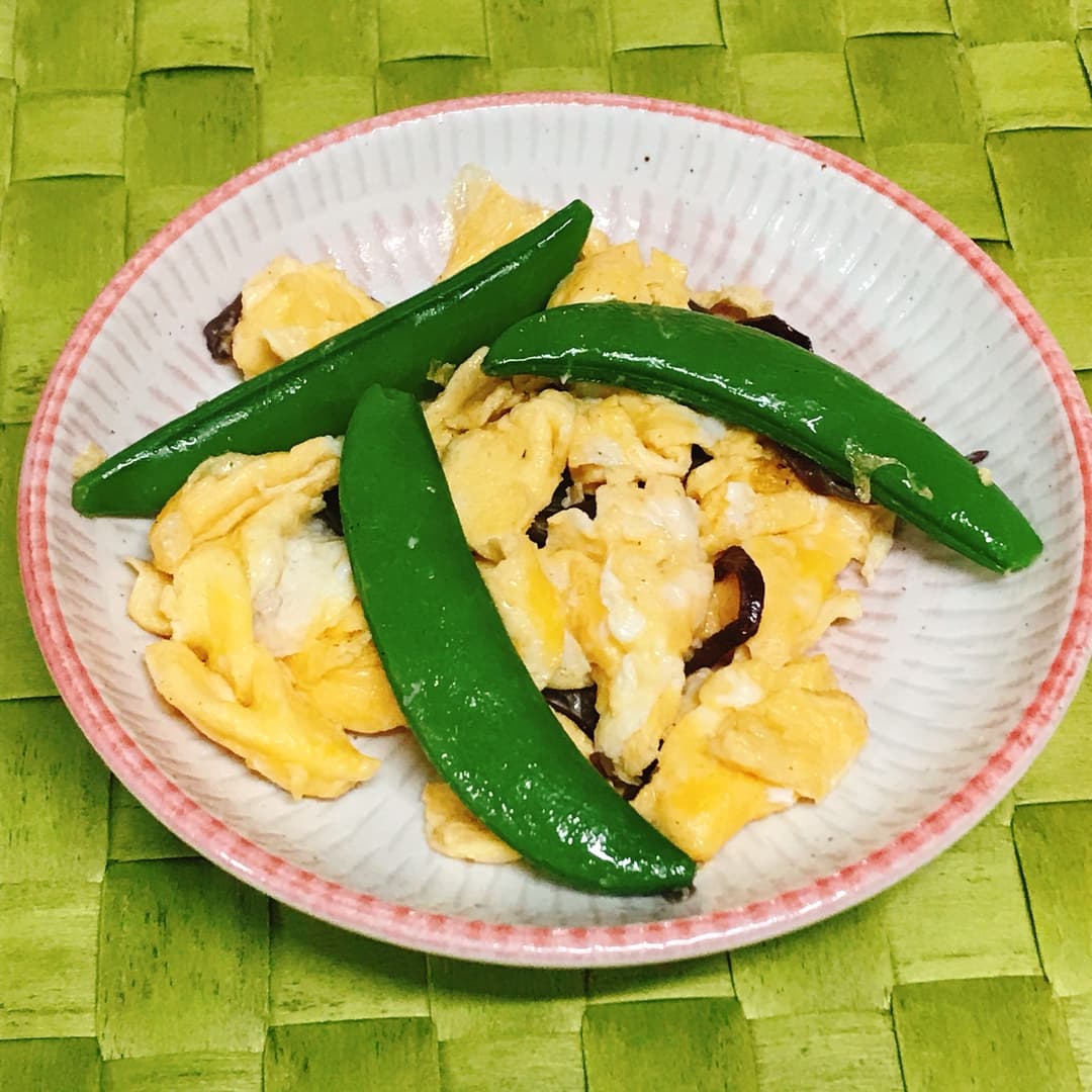 スナップえんどうときくらげの中華炒めの完成写真