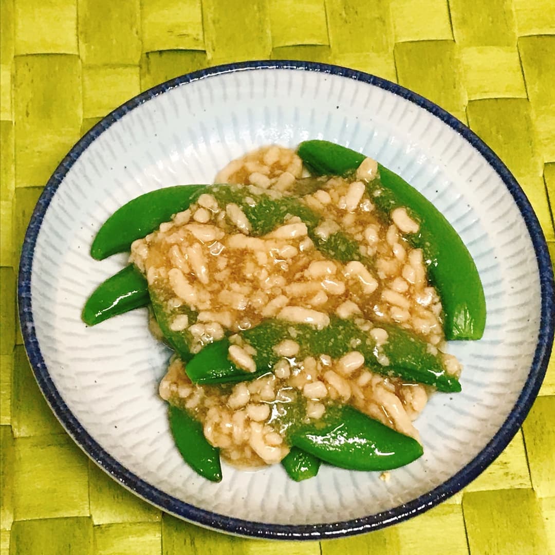 レンジで作るスナップえんどうの生姜そぼろあんの完成写真
