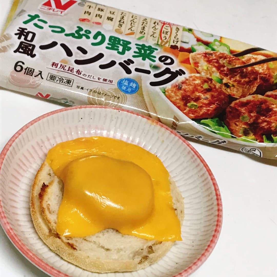 和風ハンバーグチーズトーストの完成写真
