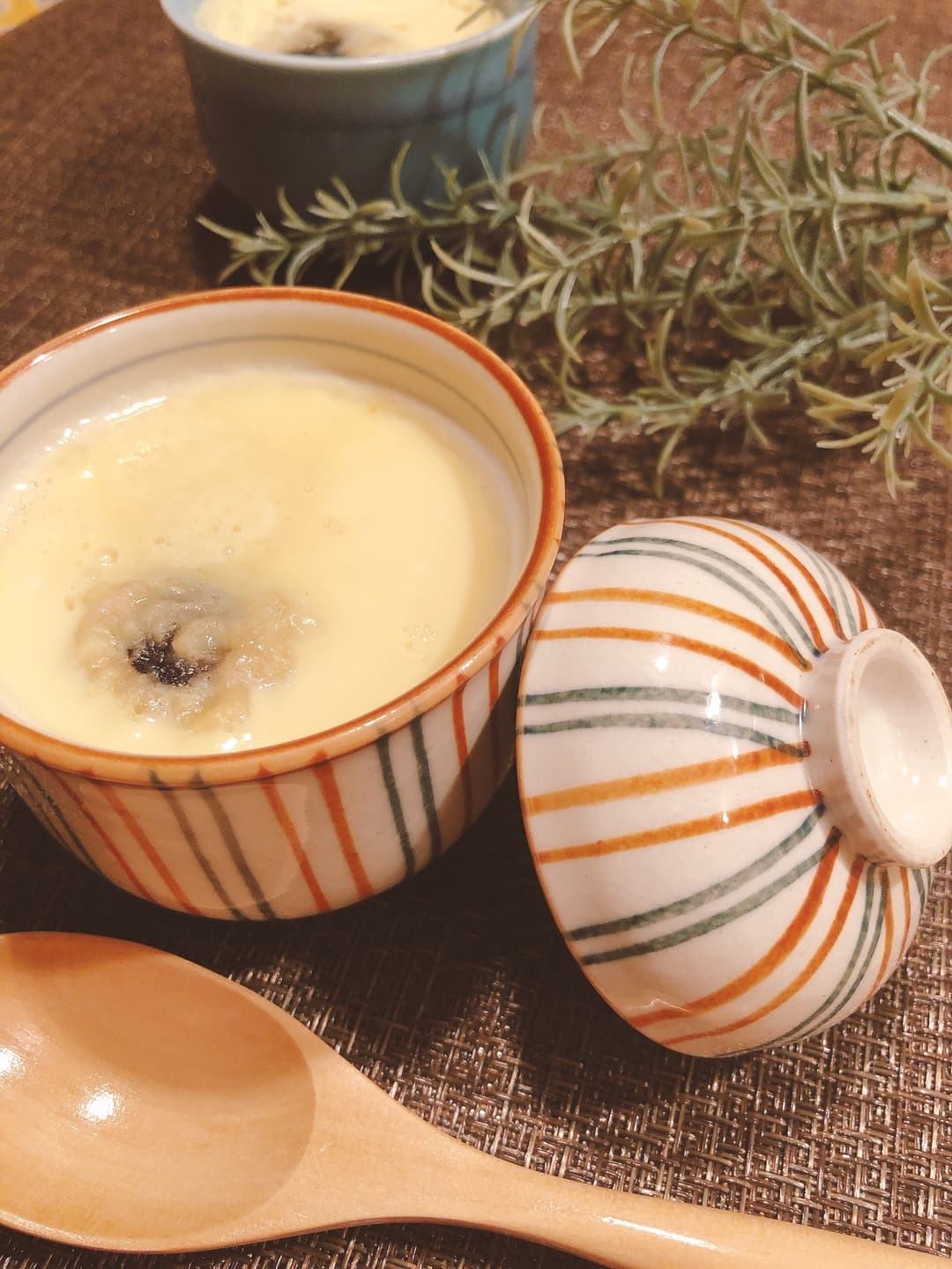 椎茸の旨みタップリ！レンジで茶碗蒸しの完成写真