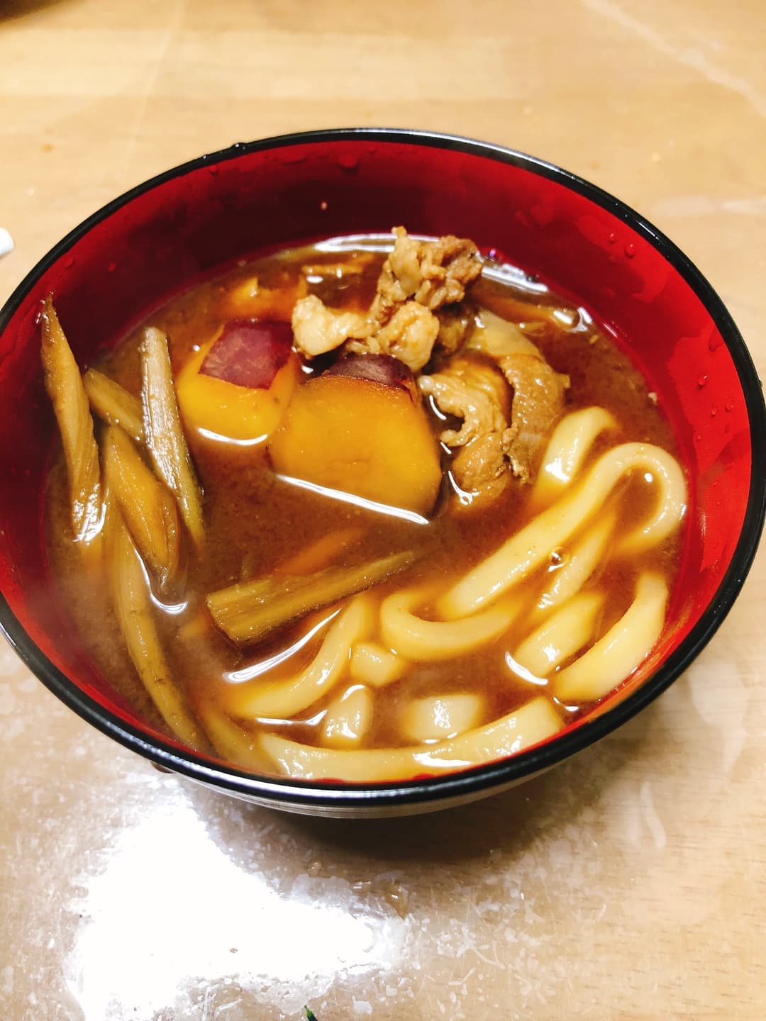 豚汁うどんの完成写真