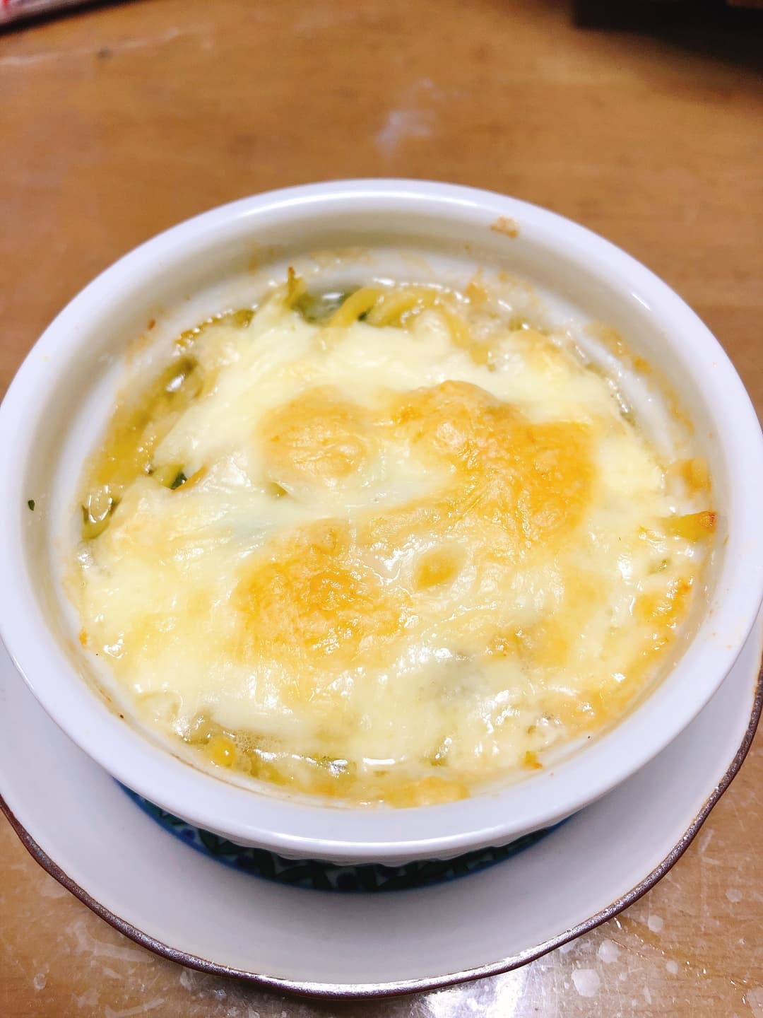 パスタでグラタンの完成写真