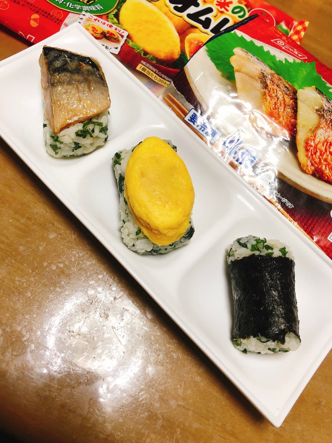 焼きさば寿司&オムレツ寿司の完成写真