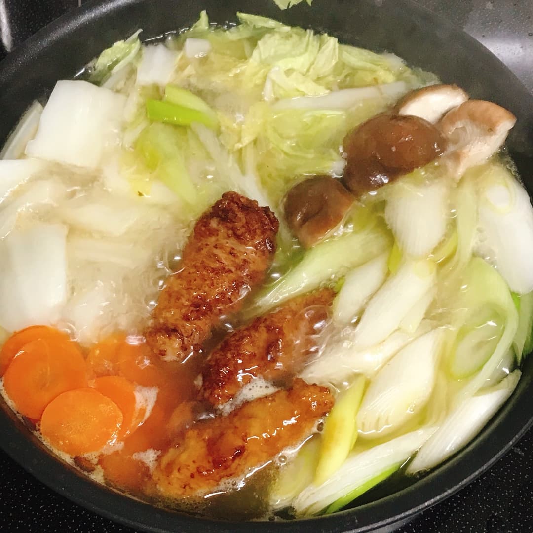 なんこつ鶏つくねちゃんこ鍋の完成写真