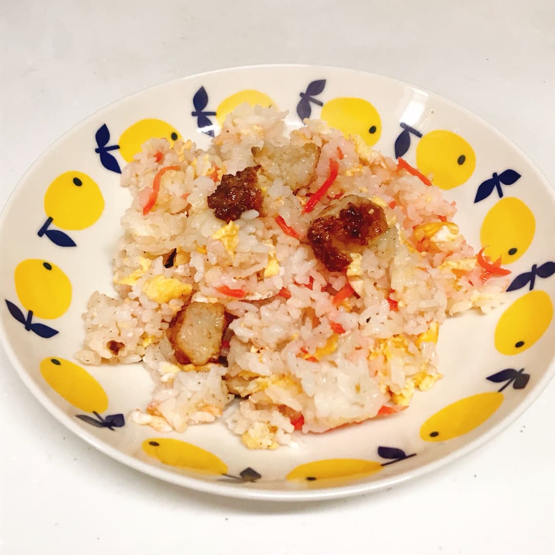 鶏つくねと紅しょうがの炒飯の完成写真