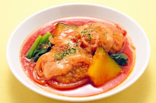 ジューシーメンチカツのトマト煮込みの完成写真