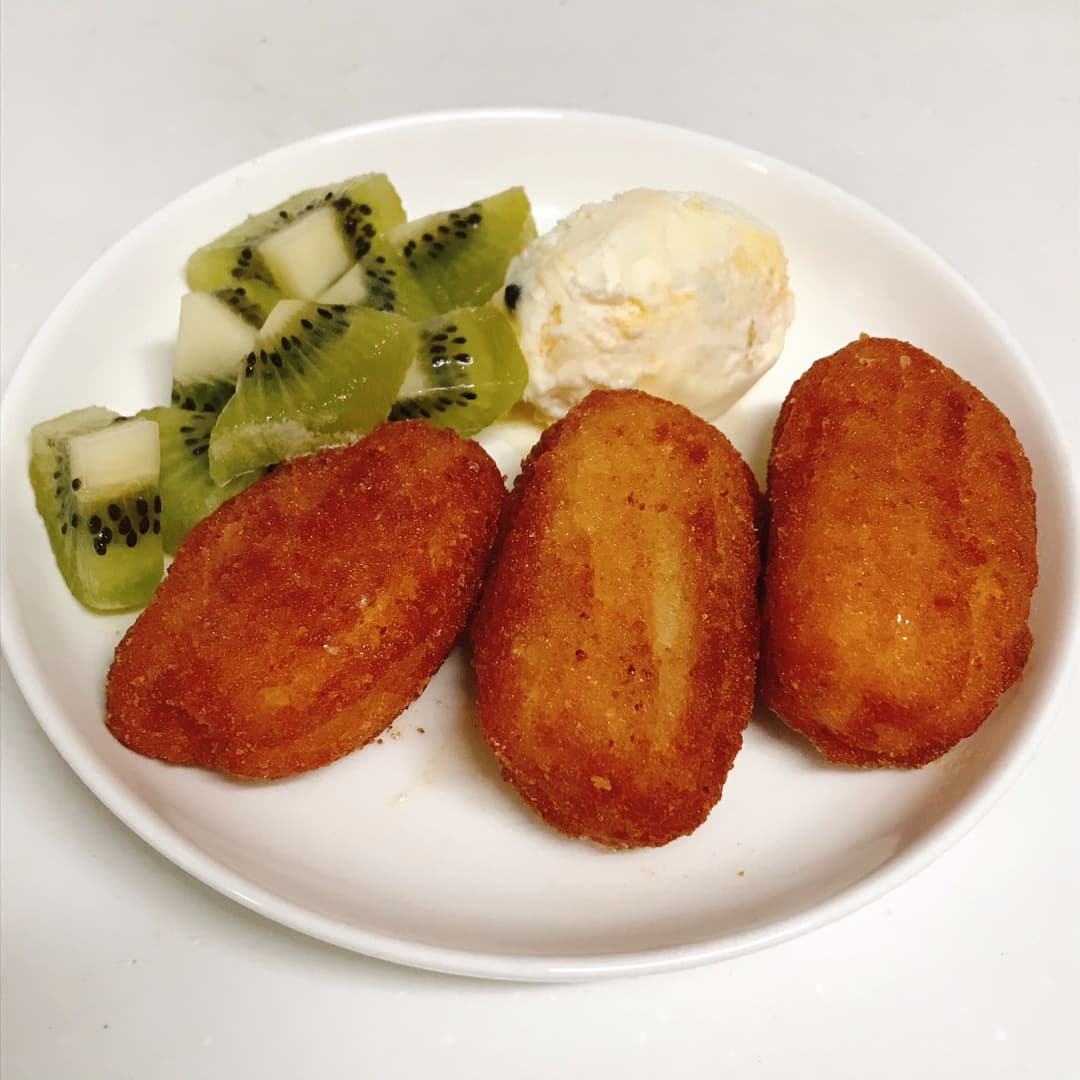 バター焼チーズハットグの完成写真