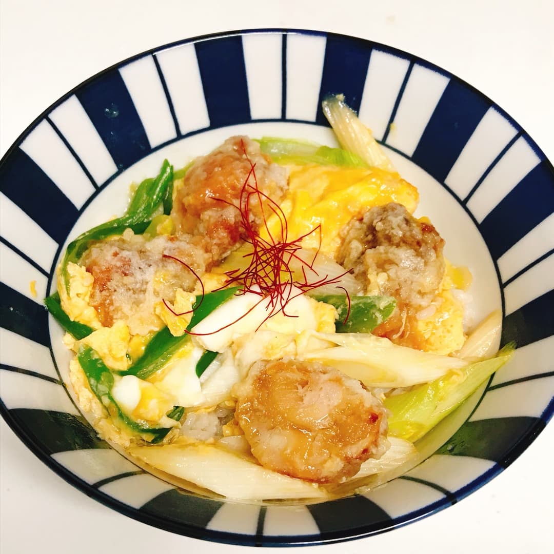 若鶏タツタの親子丼の完成写真