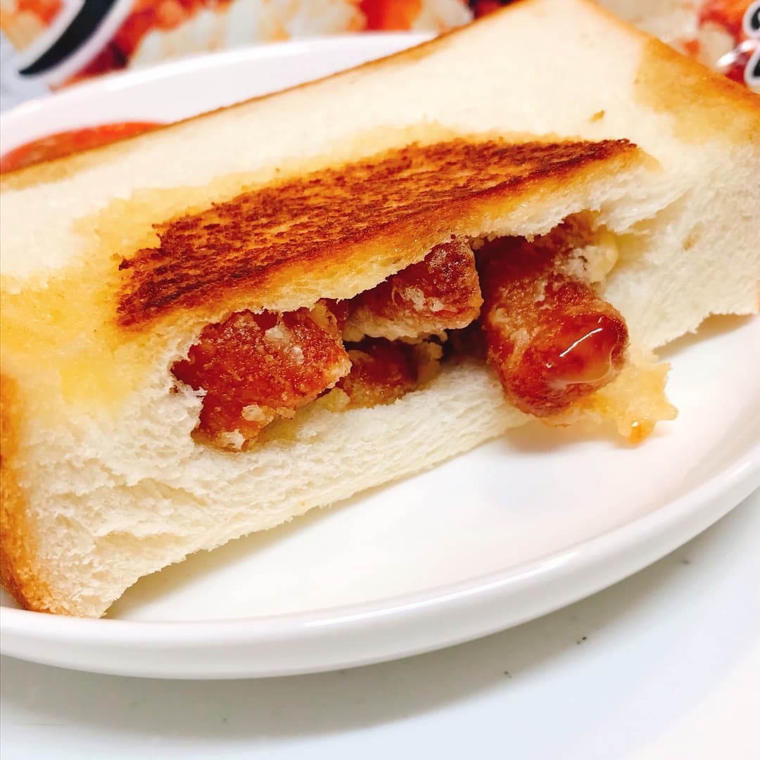 若鶏タツタバタートーストの完成写真
