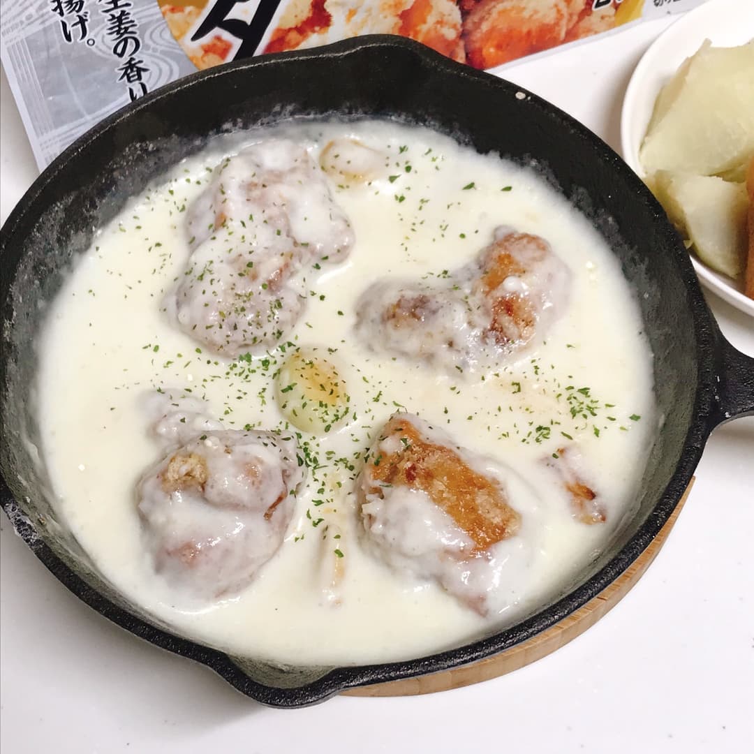 若鶏タツタのシュクメルリ風の完成写真