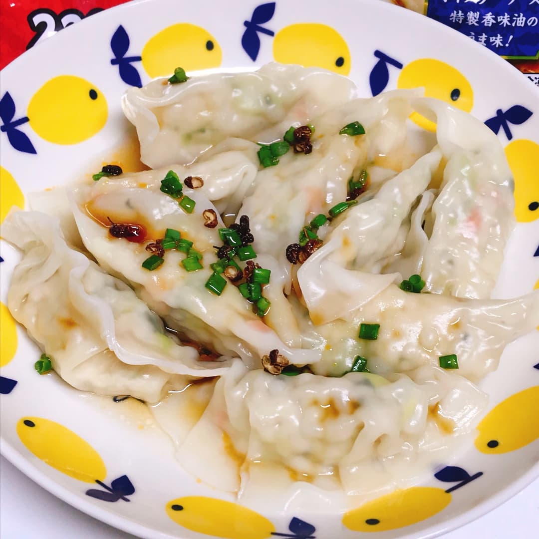 中華丼で作る水餃子の完成写真