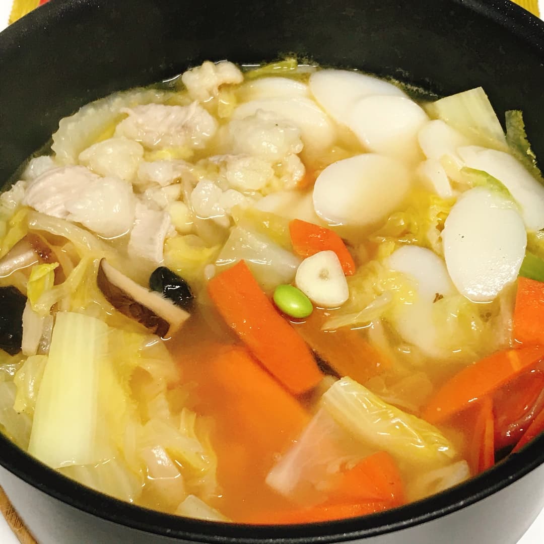 中華丼のもつ鍋の完成写真