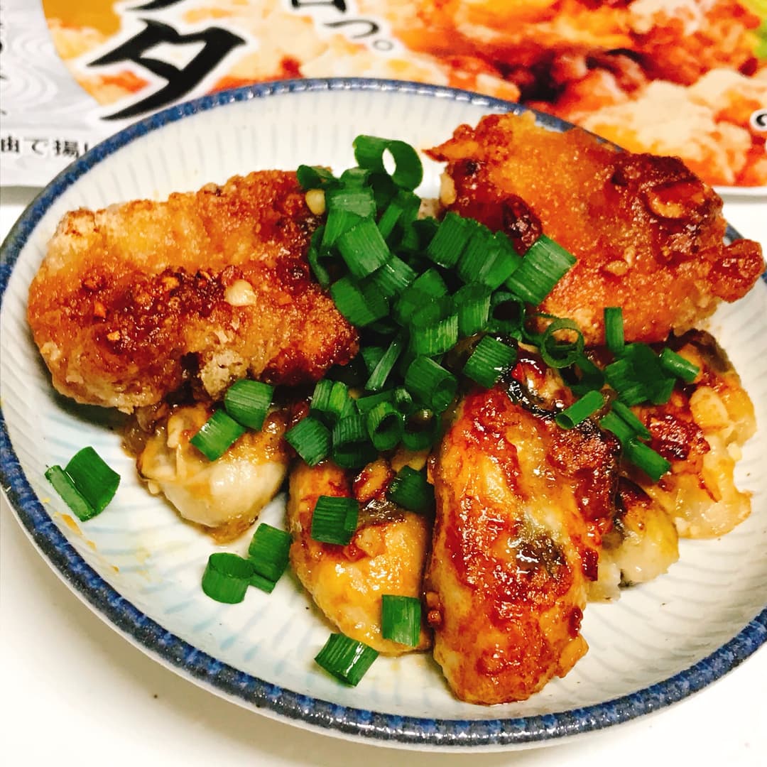 若鶏タツタと牡蠣のバター醤油焼きの完成写真