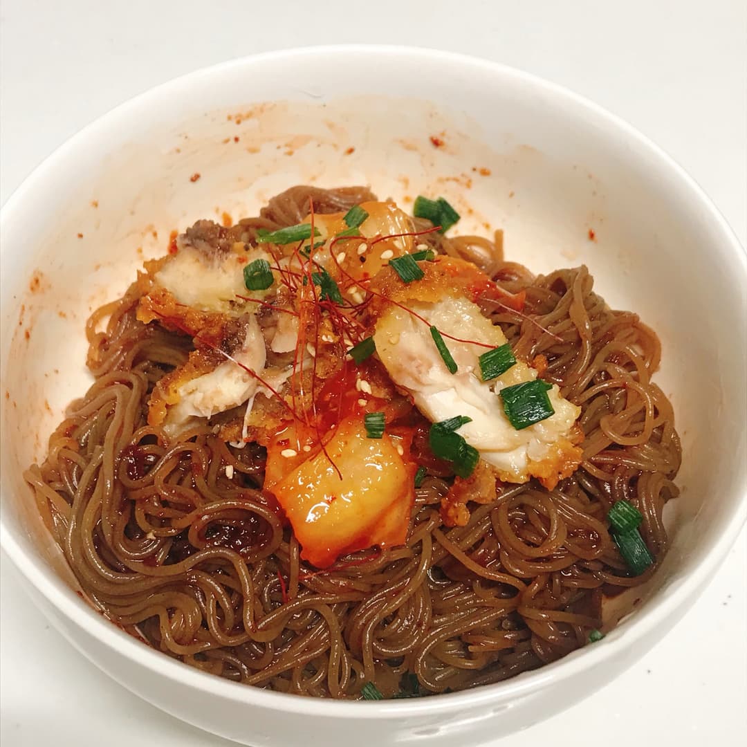 手羽からビビン麺の完成写真