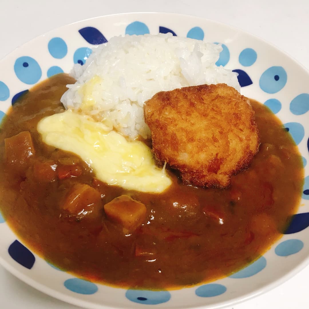 極上チーズヒレかつカレーの完成写真