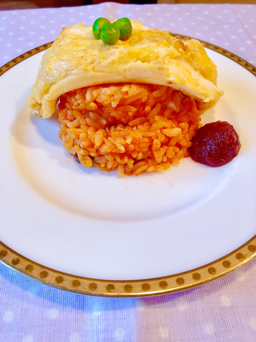 チキンライスでオムライスの完成写真