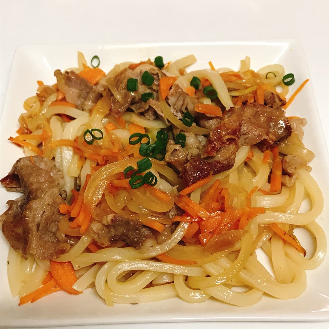 いりこだしの焼うどんの完成写真