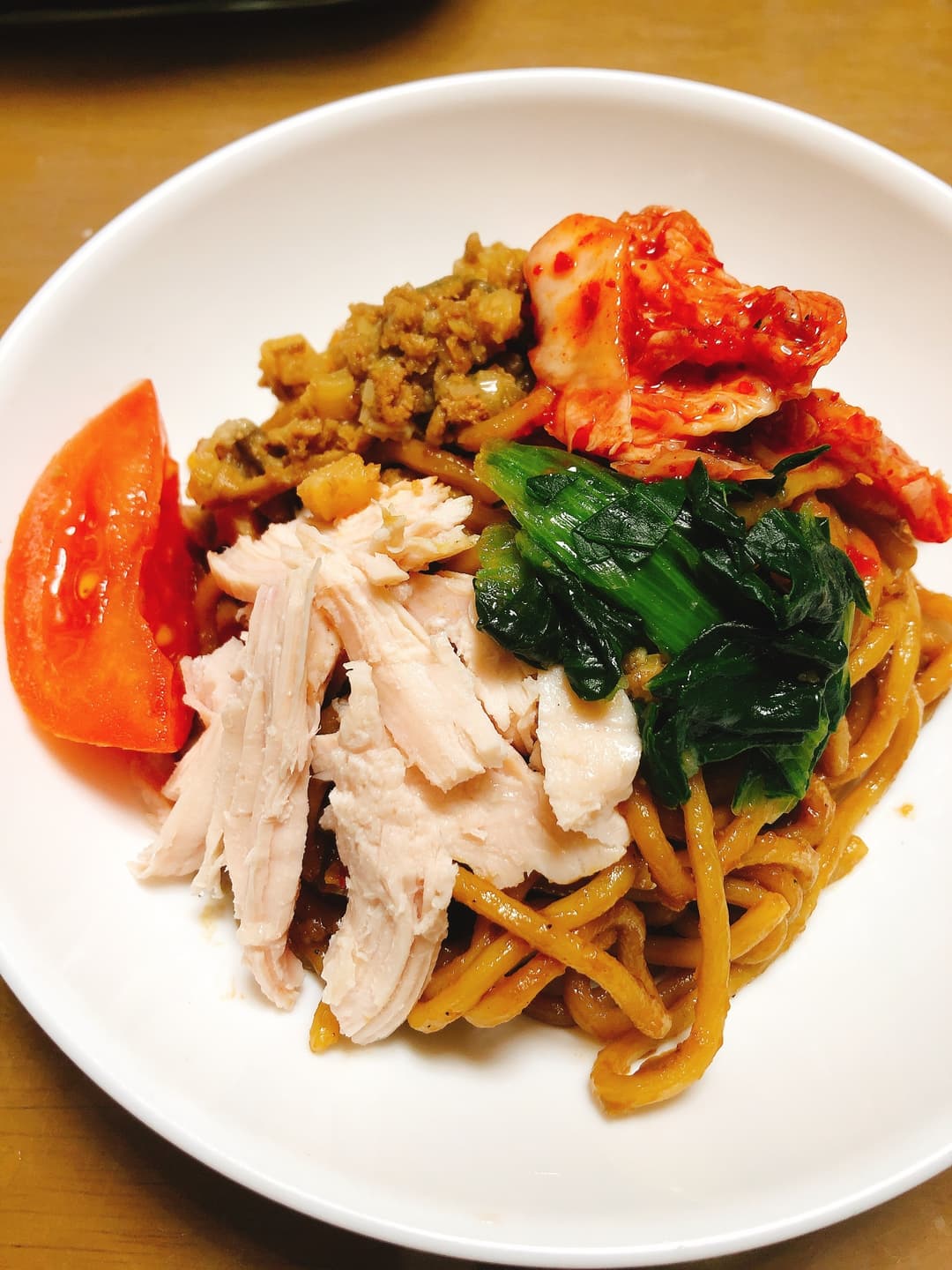 ジャージャー麺でビビンバ麺の完成写真