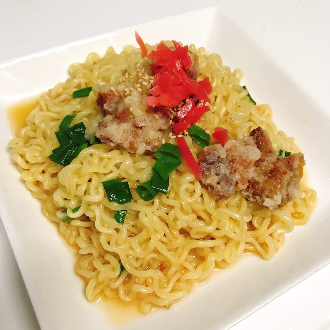 若鶏タツタの酢醤油焼きそばの完成写真
