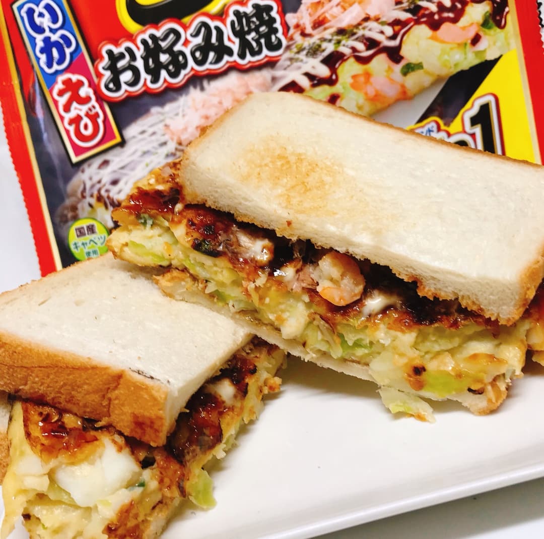 ごっつ旨いお好み焼サンドの完成写真