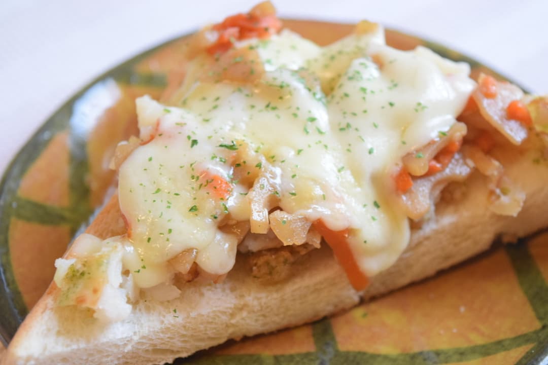 えびシューマイときんぴらのトーストの完成写真