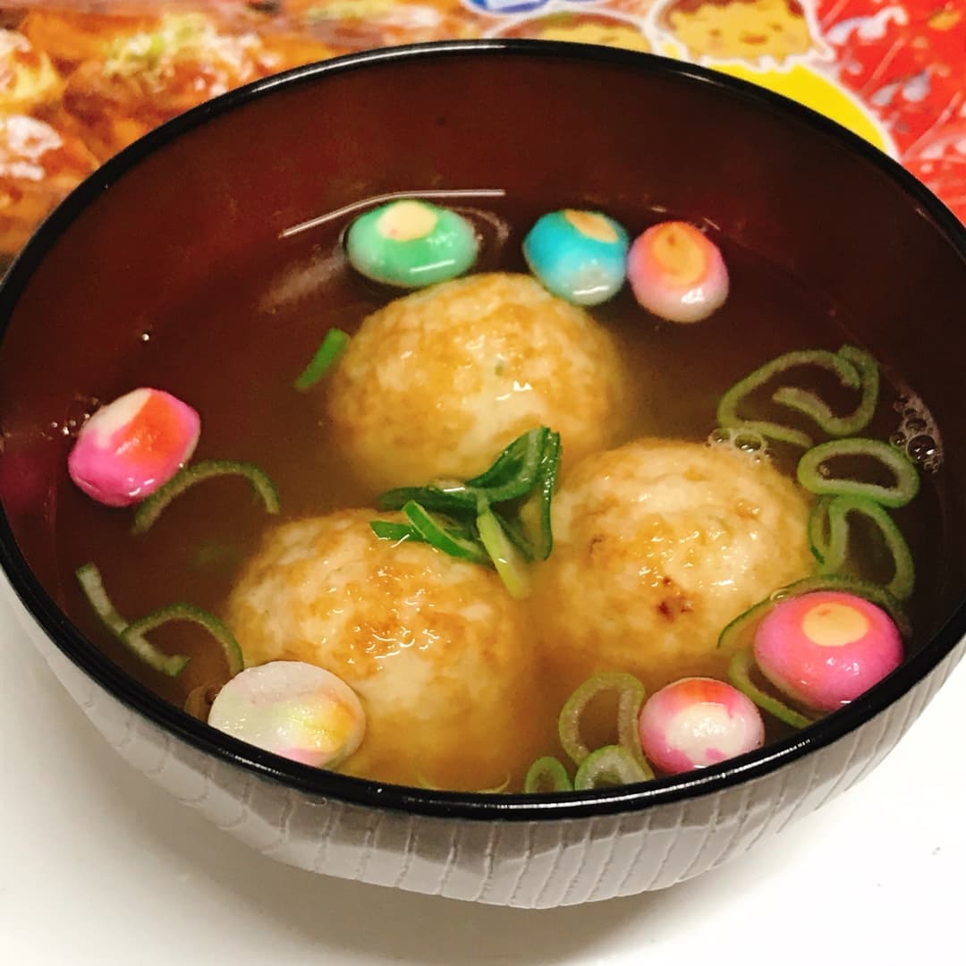 たこ焼きとお麩のお吸い物の完成写真