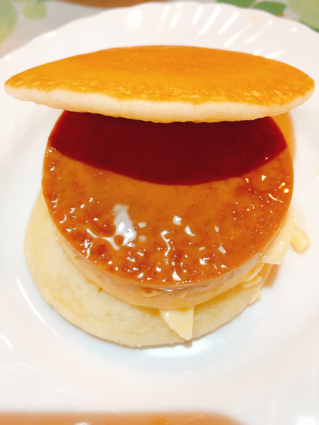 パンケーキのプリンサンドの完成写真