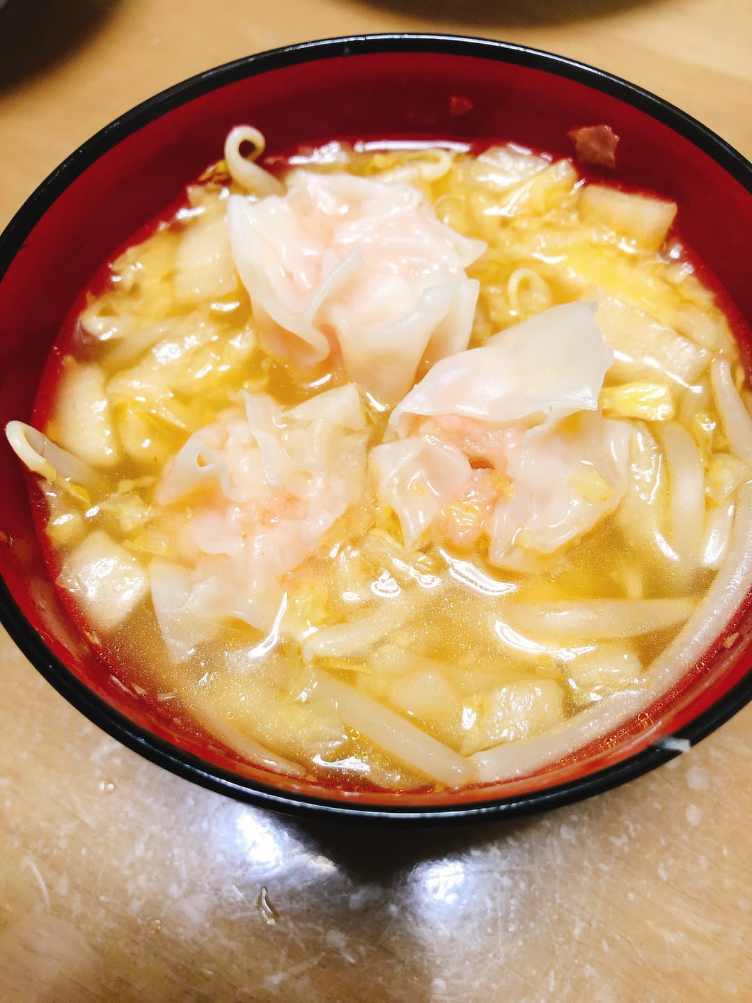 かにシュウマイで野菜スープの完成写真