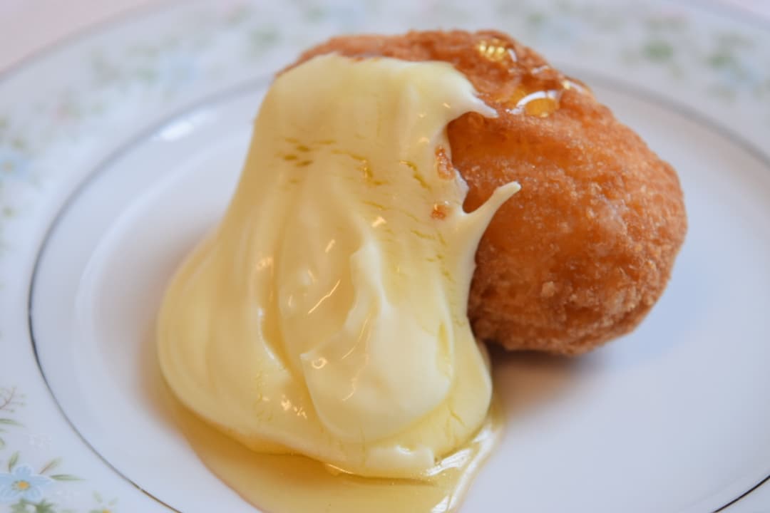 ハニークリームチーズのチーズハットグの完成写真