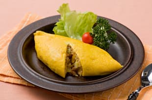 炒飯オムライスの完成写真