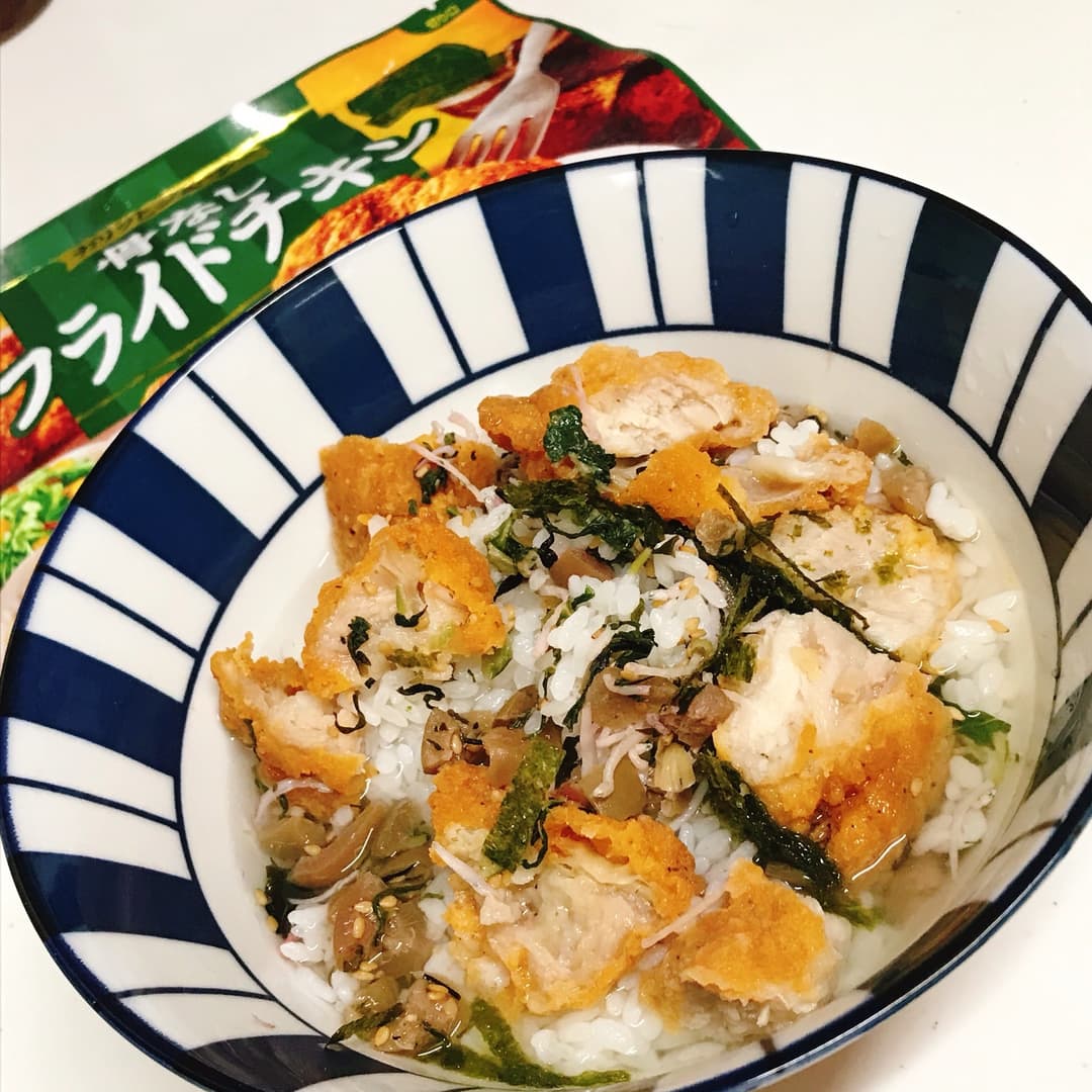 フライドチキン茶漬けの完成写真