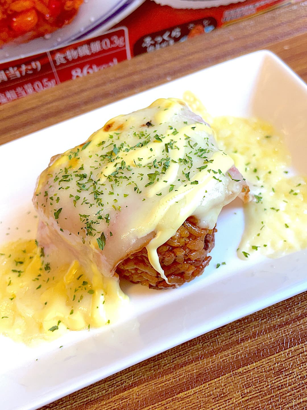 牛焼肉おにぎりのベーコンチーズ焼きの完成写真