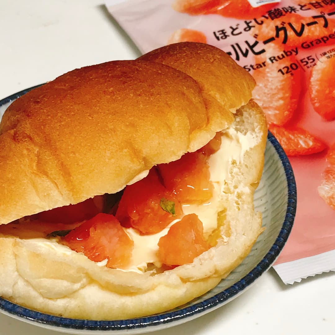 グレープフルーツとクリームチーズの塩バターサンドの完成写真