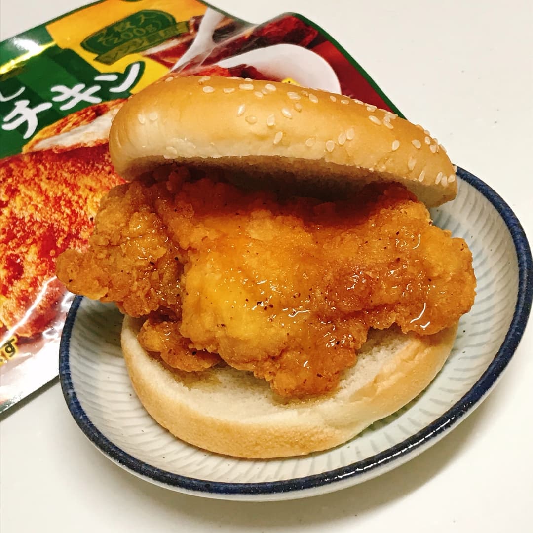 メープルフライドチキンバーガーの完成写真