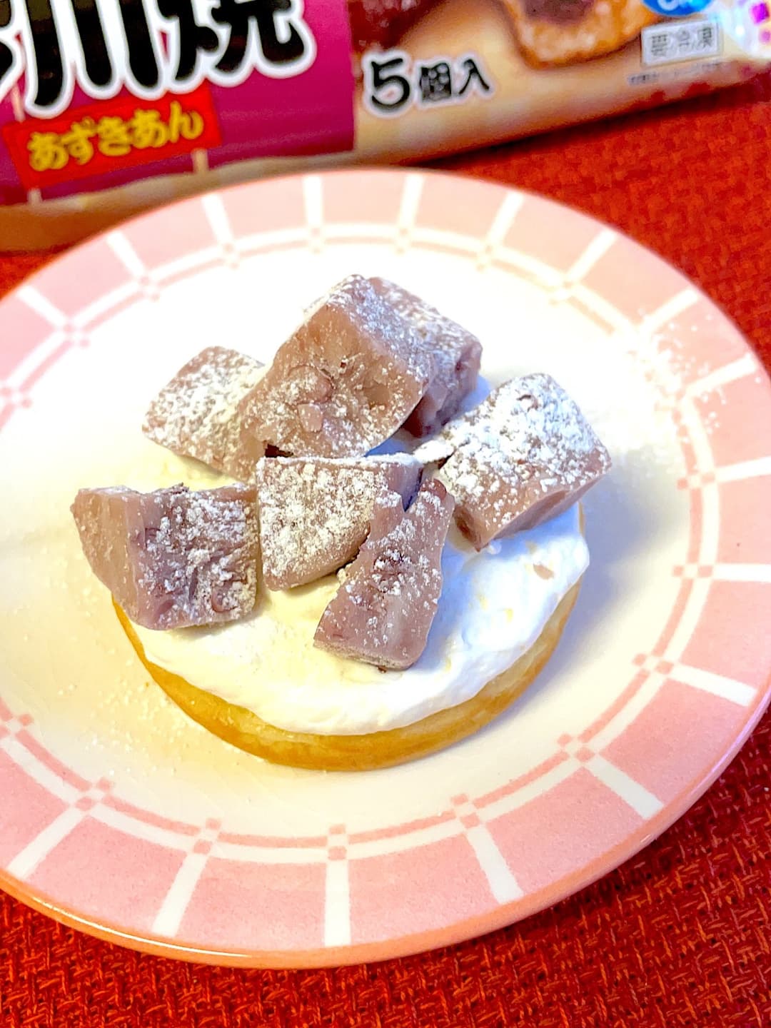 今川焼のあずきアイスのせの完成写真