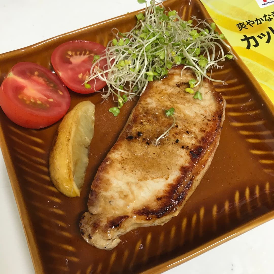 ポークソテーレモンバターの完成写真