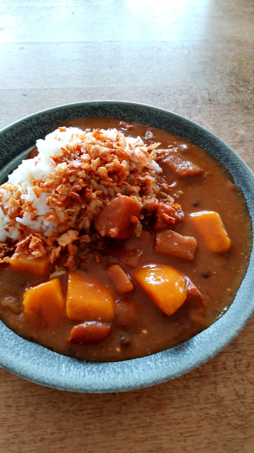 ゴロっとマンゴーカレーの完成写真