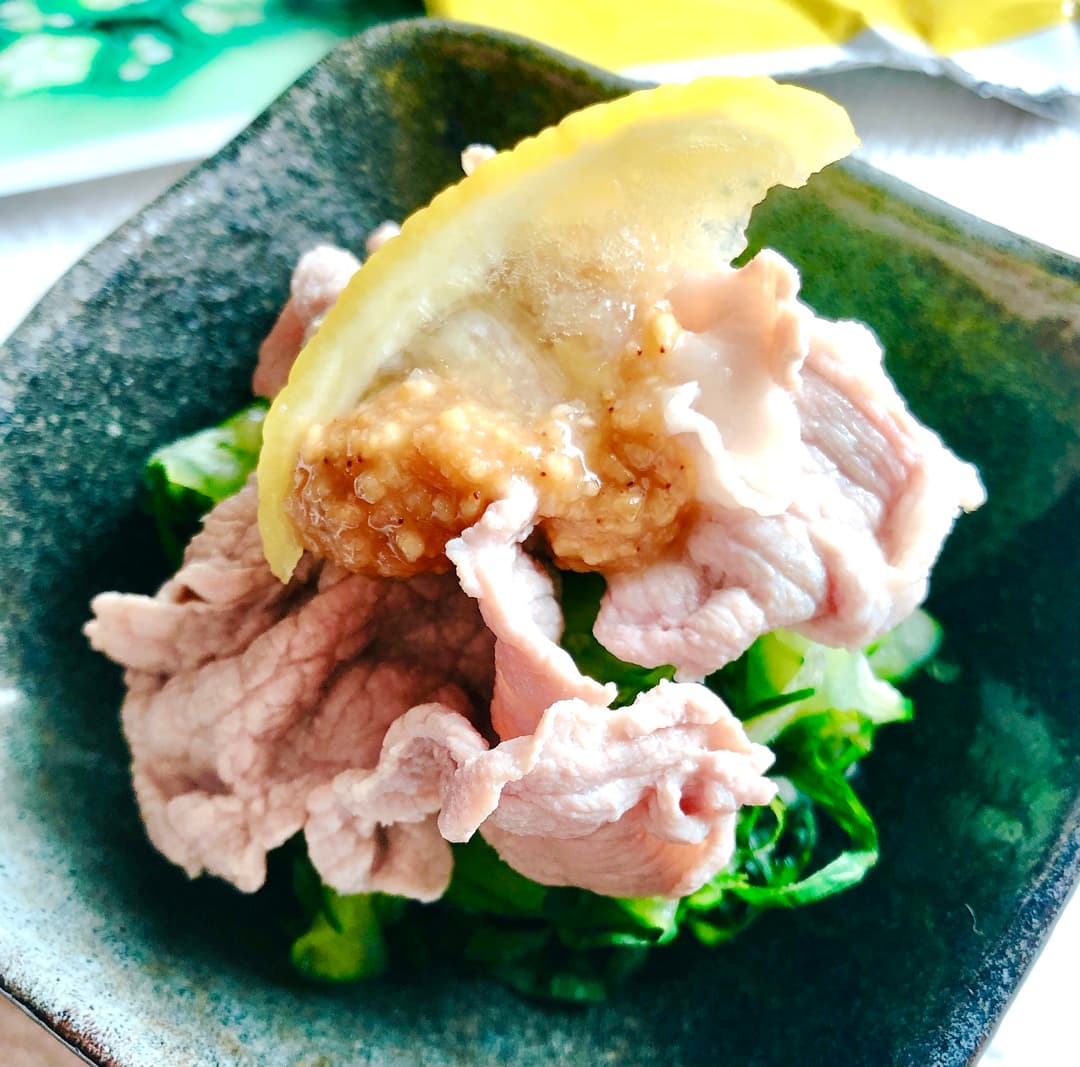 冷しゃぶオクラときゅうりの酢味噌和えの完成写真