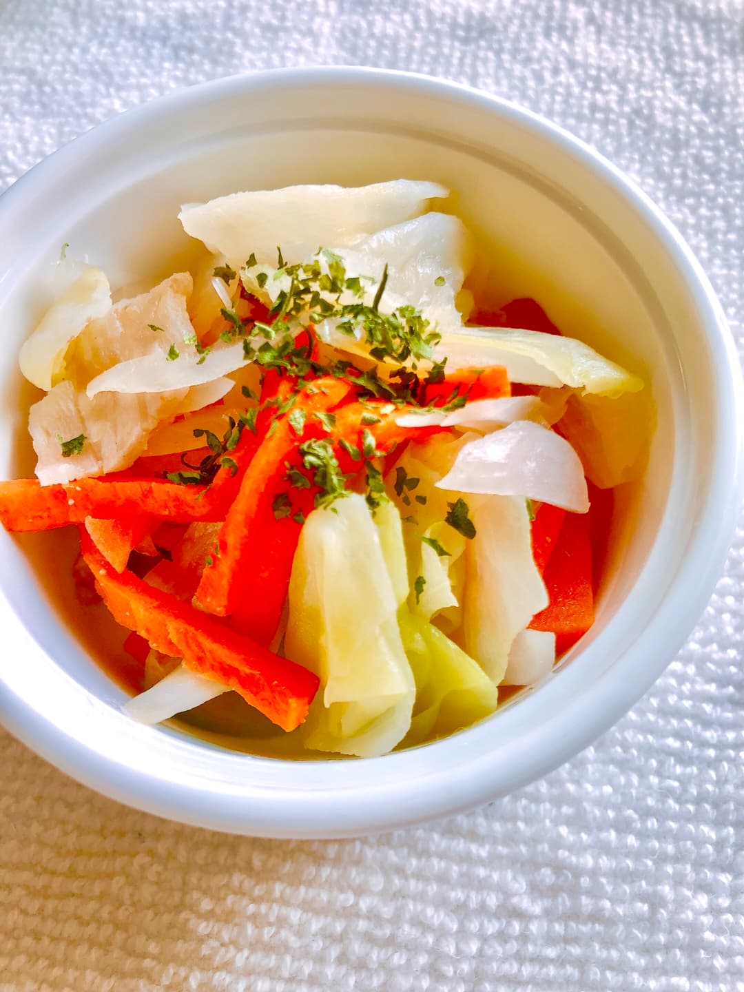 肉入りカット野菜のコールスローの完成写真