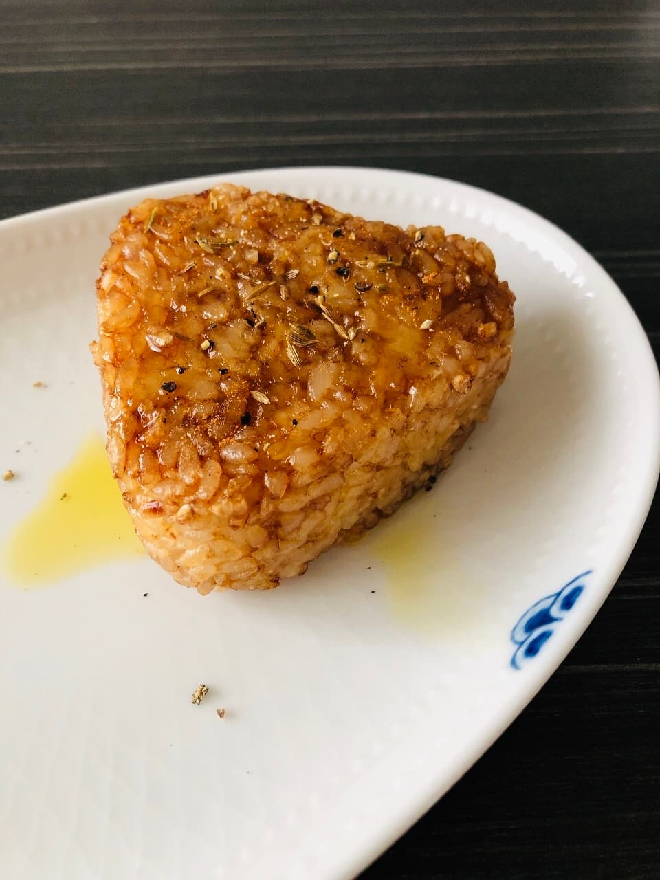 スパイス香る焼きおにぎりの完成写真